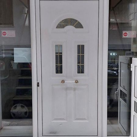 דירות אתונה Elegant & Charming Apt. In The Hilton Area מראה חיצוני תמונה